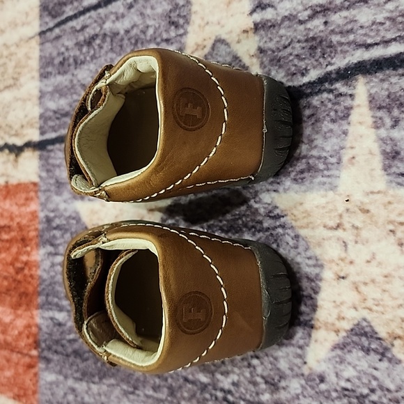 NEW WITH BOX Baby Shoes - Picture 5 of 9